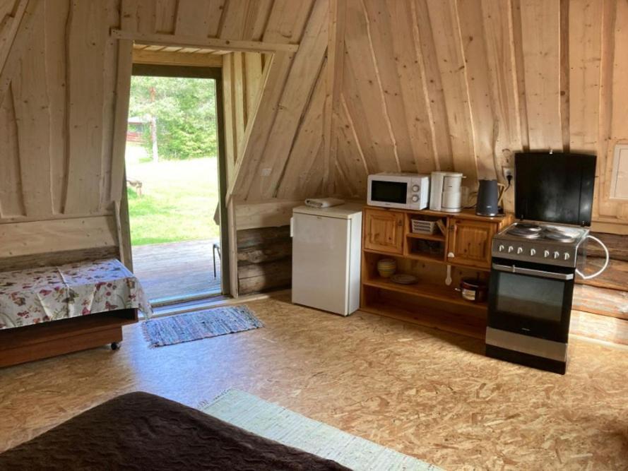 Kakulaane Tourism Farm Hotel Laukula Eksteriør billede